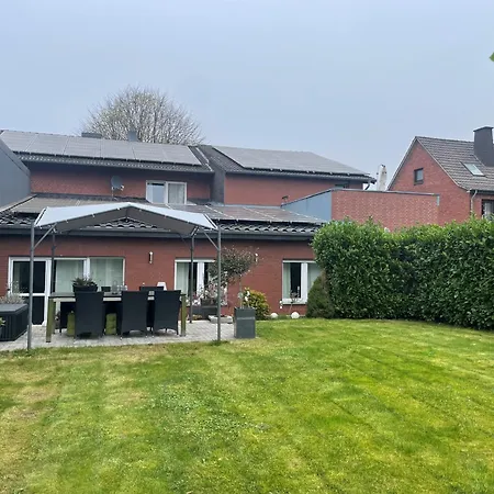 Zur Linde דירה *